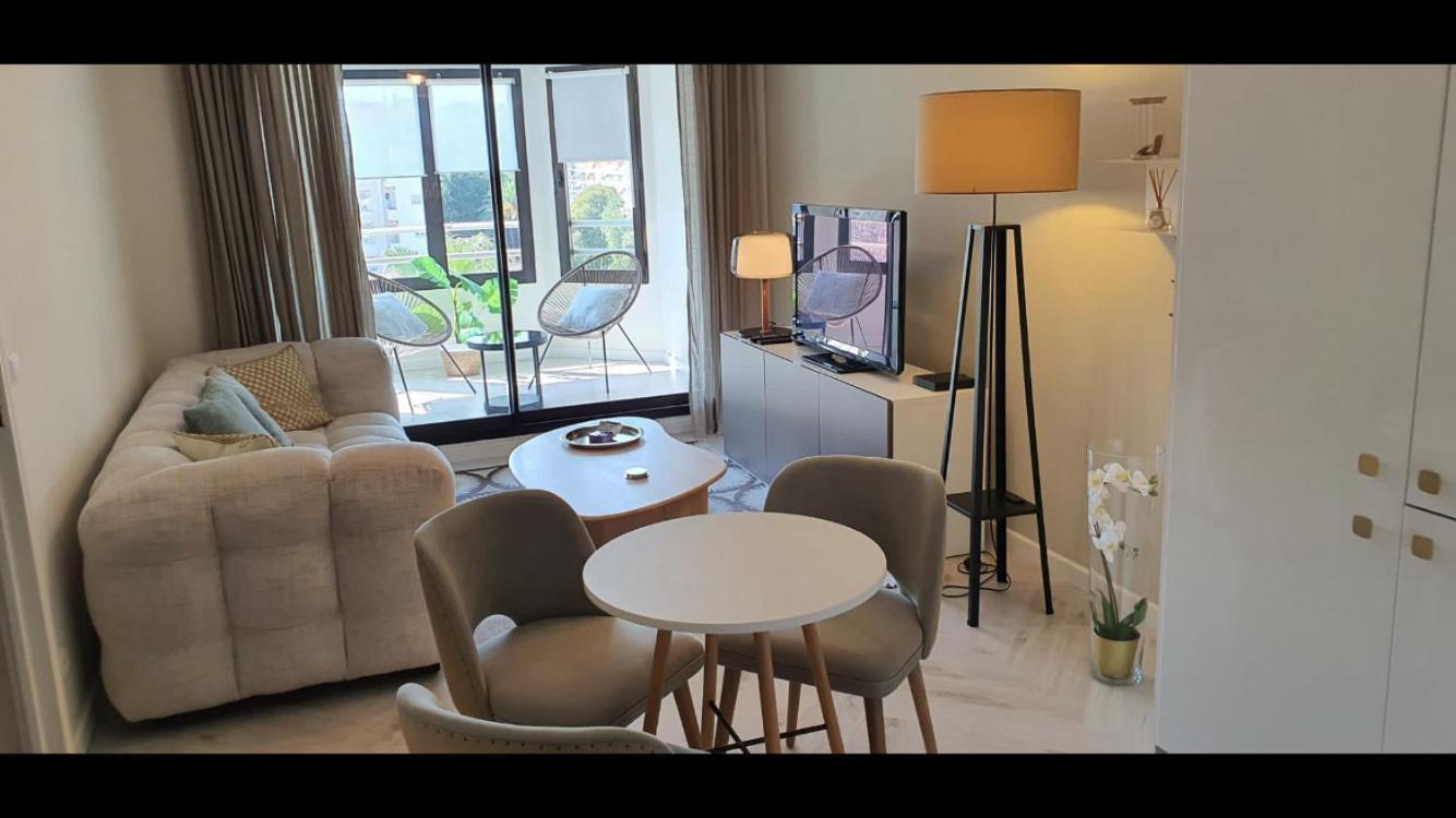 Beautiful Apartment Design Next To The Sea Antibes Exterior foto